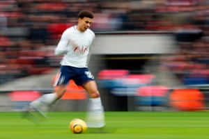 Tottenham Hotspur’s Dele Alli passes the ball in the build up to Harry Kane scoring his third goal