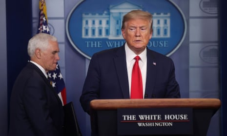 U.S. President Trump leads daily coronavirus response briefing at the White House in Washington<br>U.S. President Donald Trump arrives with Vice President Mike Pence for the daily coronavirus task force briefing at the White House in Washington, U.S., April 22, 2020. REUTERS/Jonathan Ernst