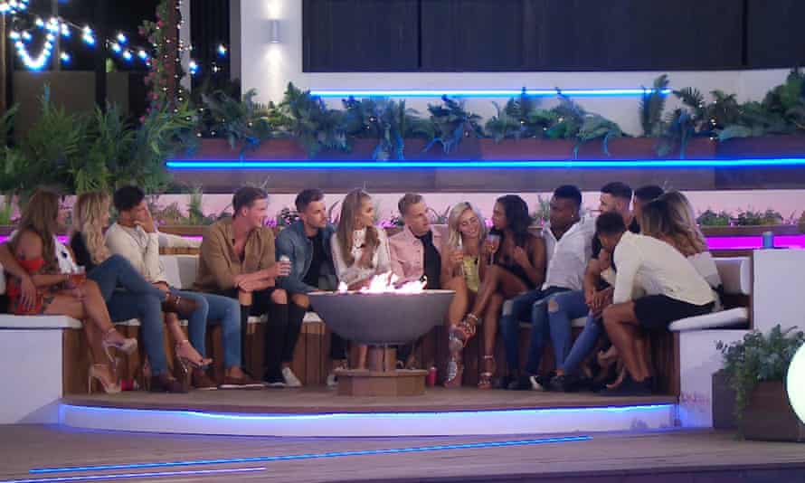 What Does Love Island Have In Common With A Surrealist Dystopia Quite A Lot Actually Love Island The Guardian What Does Love Island Have In Common With A Surrealist Dystopia Quite A Lot Actually Love Island The Guardian