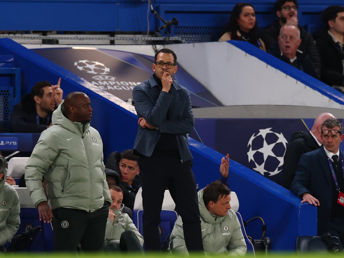 Liam Rosenior reveals Chelsea have 'dealt' with mole behind team leaks | Chelsea | The Guardian
