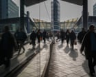 UK employment market shows ‘rays of light’ for jobseekers with upturn in pay, study shows - business live