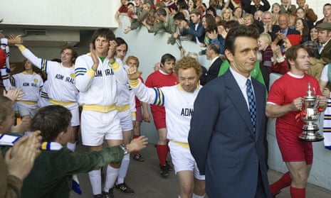  Michael Sheen as Brian Clough (front right) in the 209 film of The Damned United.