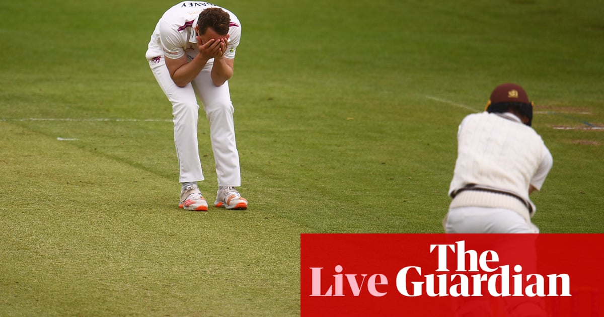 Essex v Derbyshire, Worcestershire v Durham and more: county cricket – live!