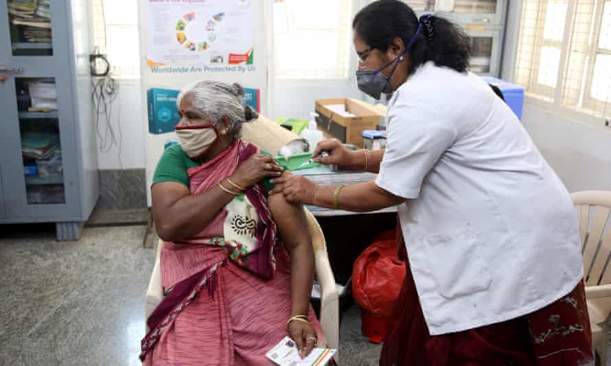 Woman gets vaccinated