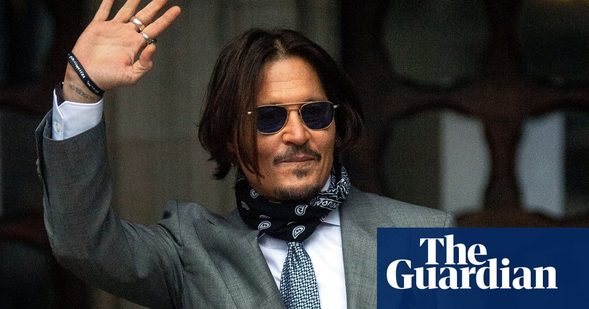 Johnny Depp did not retaliate to abuse from Amber Heard, court told