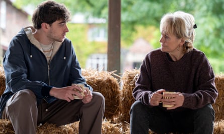 Ronan Sparrow (Bill Jones) with Daphne Sparrow (Lorraine Ashbourne)
