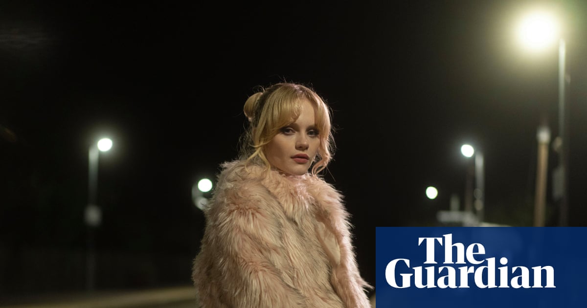 TV tonight: Romeo and Juliet gets a gritty gangster twist