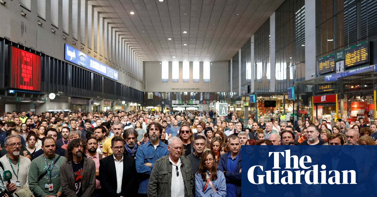 Spain begins mourning period as search continues for train crash victims