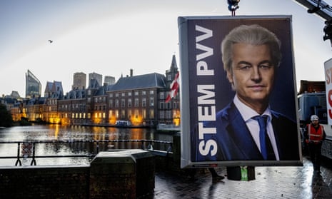 Geert Wilders on PVV election signs at the Binnenhof