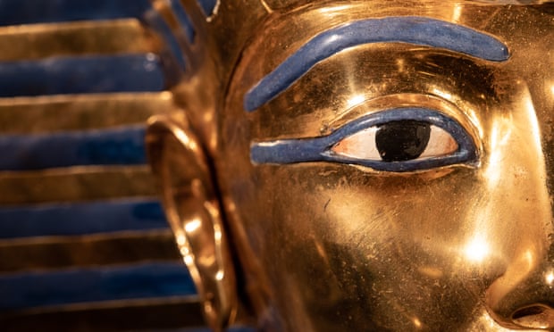 Detail from the                    golden coffin of the boy king Tutankhamun