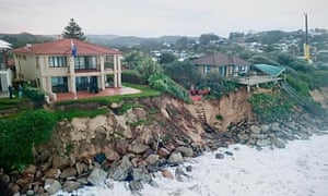 Houses on Ocean Drive in Wamberal