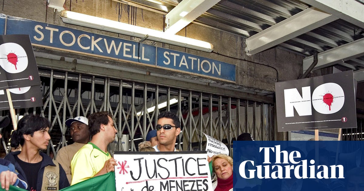 Undercover officers spied on family of innocent man shot dead by Met police, inquiry told