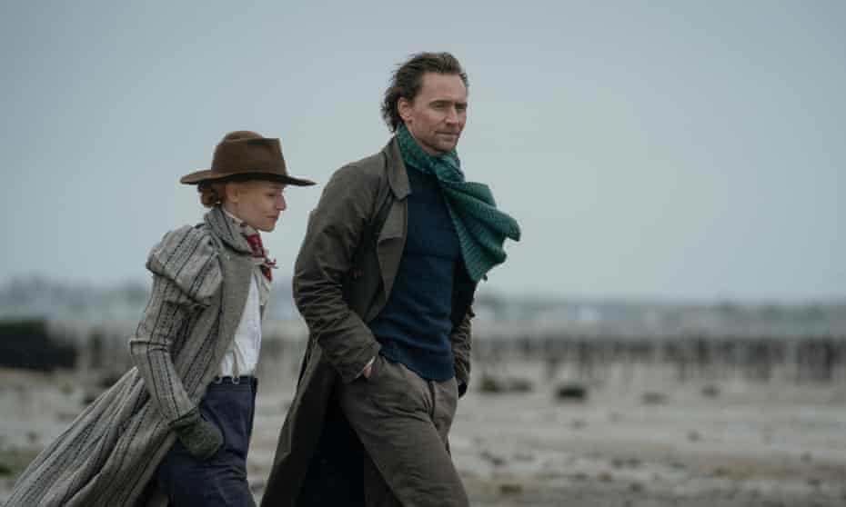 Claire Danes and Tom Hiddleston in The Essex Serpent.