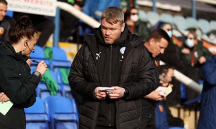 Grant McCann renueva su amistad con Hull como gerente de Peterborough.
