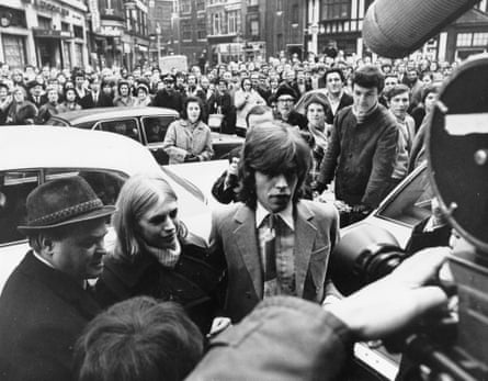 Faithfull and Mick Jagger arriving at court to face drugs charges, 1970.