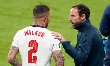 Kyle Walker was talked out of England retirement twice by Southgate | England 5 Gareth Southgate speaks with Kyle Walker during the Euro 2020 final against Italy in July 2021.
