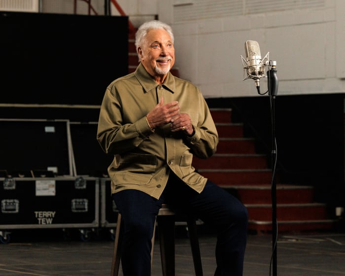 TV tonight: heart-warming nostalgia with Tom Jones