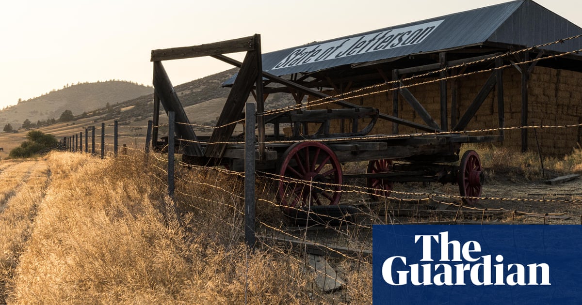 www.theguardian.com