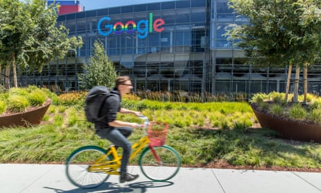 An anti-diversity document written by a Google worker has reignited debate about Silicon Valley hiring practices.