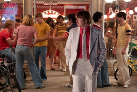 Cooper Hoffman in the 2021 film Licorice Pizza.