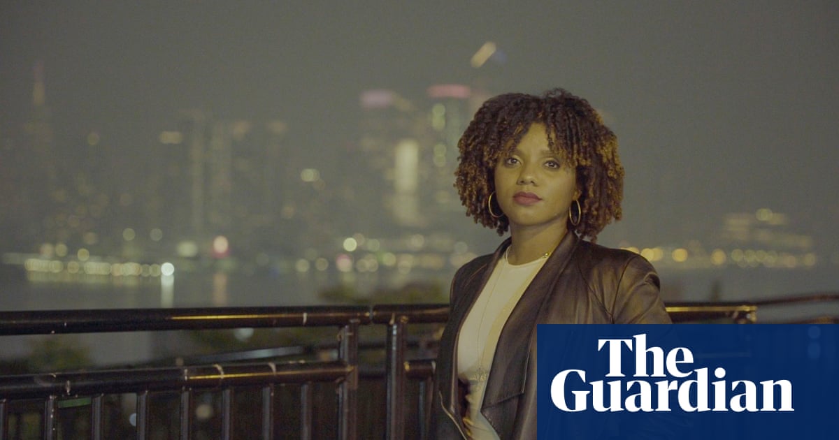 Лиз Олива Фернандес казва че санкциите наложени преди 60 години