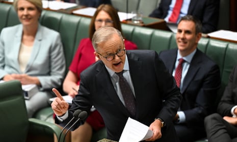 Australian prime minister Anthony Albanese speaks during question time