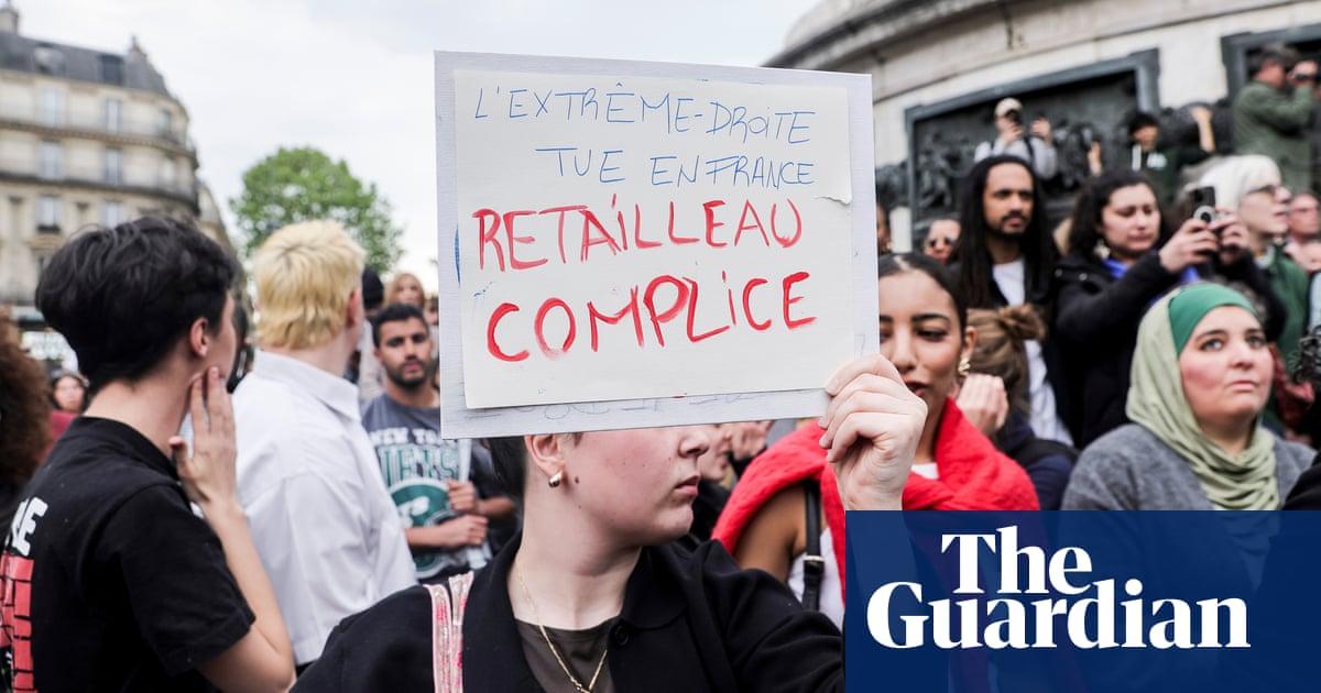 French Muslims decry religious hatred as mosque stabbing suspect arrested