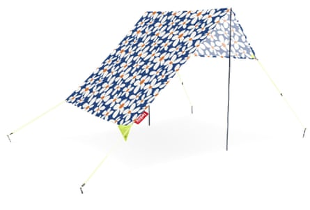 Fatboy Miasun Portable beach tent, blue, 330 (incl. ropes)x190 (incl. ropes)x140 cm