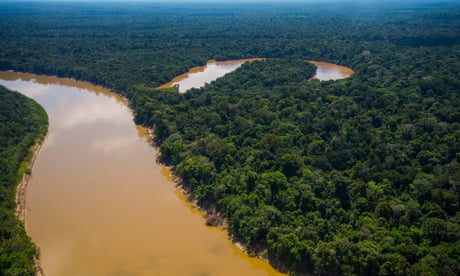 Rainforest aerial, Yavari River and oxbow lake and primary Amazonian forest, Brazil on left bank, Peru on right<br>F26D2B Rainforest aerial, Yavari River and oxbow lake and primary Amazonian forest, Brazil on left bank, Peru on right