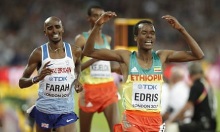 Ethiopia’s Muktar Edris wins the men’s 5,000m ahead of Mo Farah.