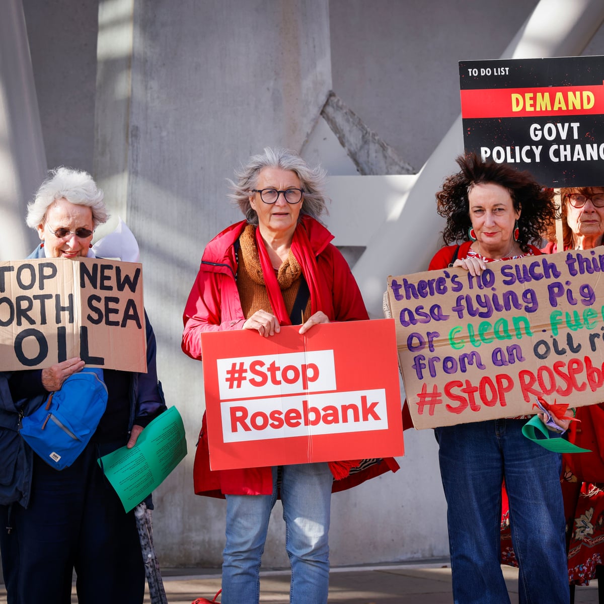 Rosebank oilfield would not breach UK emission targets, say government insiders