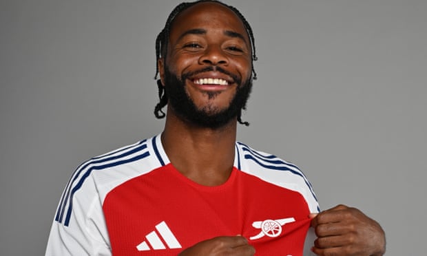 Arsenal sign Raheem Sterling on loan as Jadon Sancho agrees Chelsea move