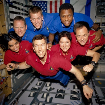 Membros da tripulação a bordo do ônibus espacial Columbia, que explodiu em 2003, matando todos os sete astronautas.