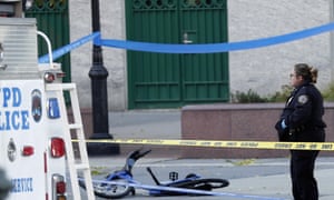 Eight people killed in New York ‘act of terror’ after truck drives on to bike path – Trending Stuff A
