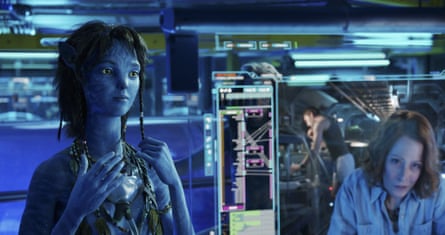 Sigourney Weaver with her computer-rendered character.