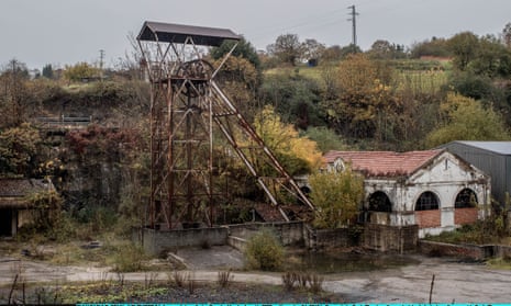 Most of Spain’s coal mines will be closed as the Pozo La Muerte in Pumarabule was in 2005.