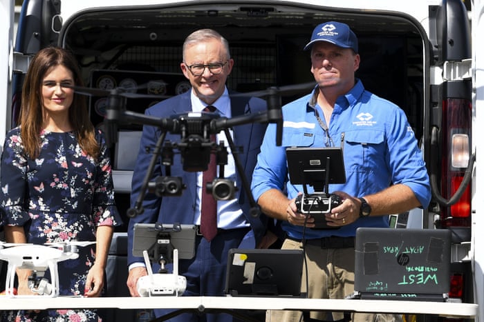 Labor leader Anthony Albanese and Labor candidate for the seat of Dickson, Ali France, watch a drone during a meeting with staff from veterans’ organisation Disaster Relief Australia in Brisbane.
