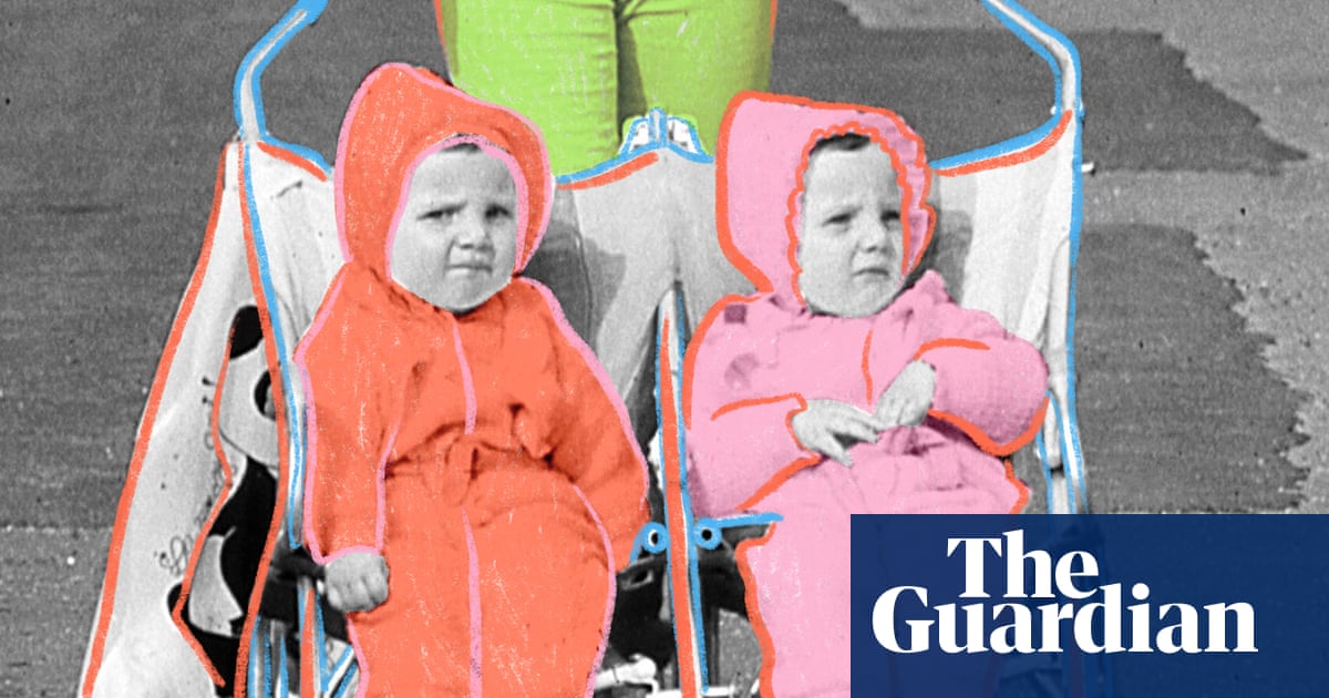 The kindness of strangers: a woman cleaned up my toddler's vomit and paid for the paper towel