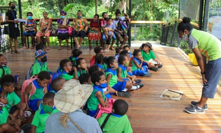 Schoolchildren at the Port Moresby nature park