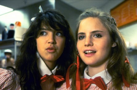 Jennifer Jason Leigh with Phoebe Cates in 1982’s Fast Times at Ridgemont High