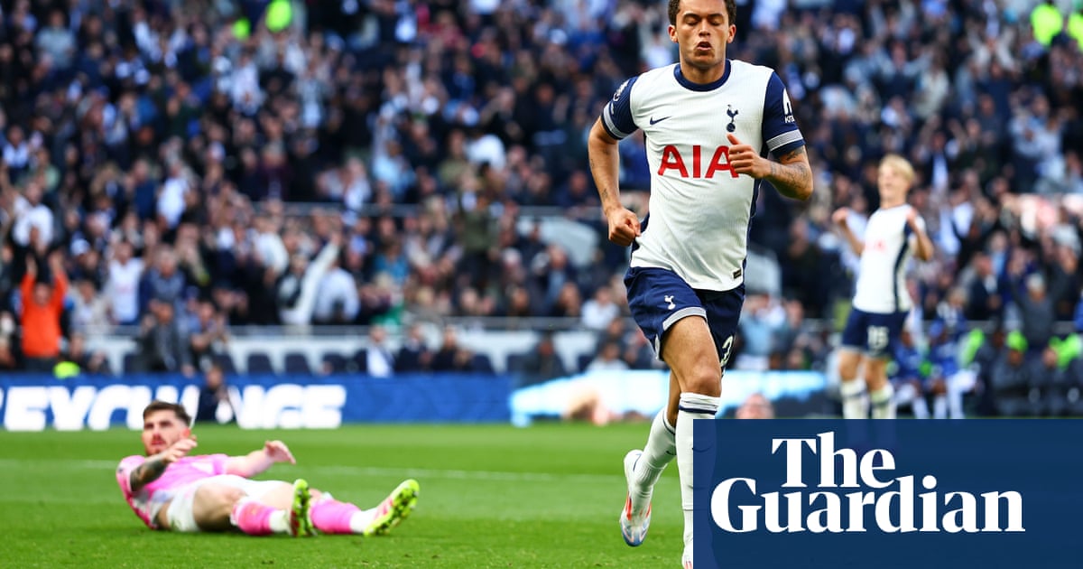 Southampton endure historic Premier League relegation after defeat at Spurs - The Guardian Southampton endure historic Premier League relegation after defeat at Spurs - The Guardian
