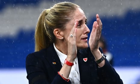 Wales manager Gemma Grainger steps down to take charge of Norway ...