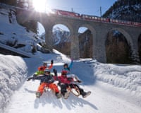 Switzerland Europe railway train railroad family sledge sleigh toboggan sport spare time adventure winter winter sports cantonDKXG9F Switzerland Europe railway train railroad family sledge sleigh toboggan sport spare time adventure winter winter sports canton