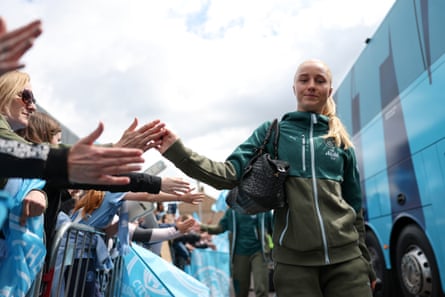 Laura Blindkilde Brown greets fans as she arrives at the Chigwell Construction Stadium