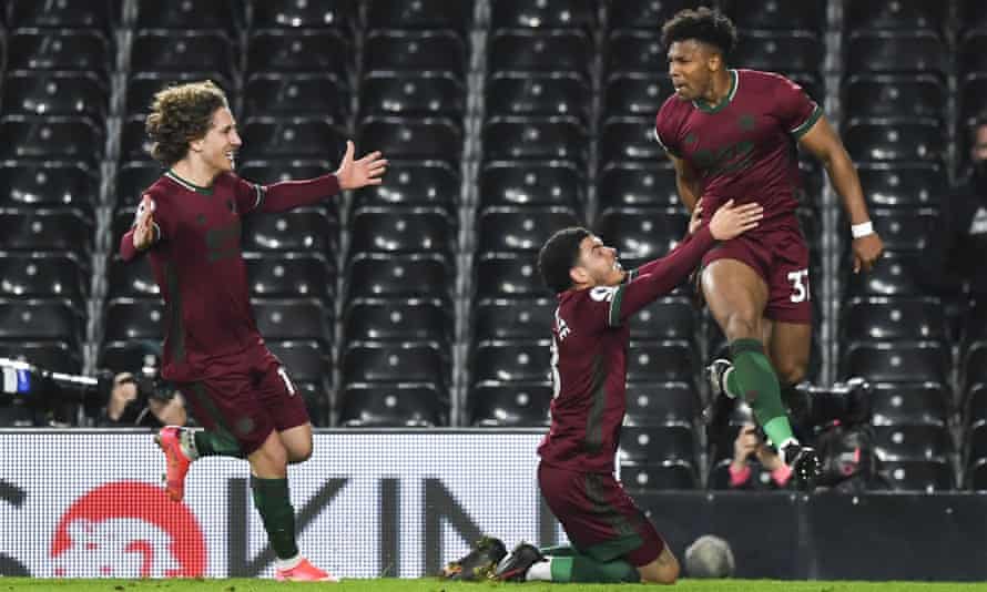 Adama Traoré's late Wolves winner leaves Fulham in big relegation trouble | Premier League | The Guardian