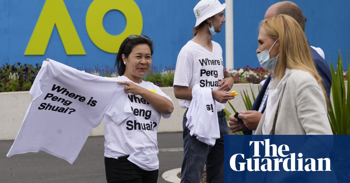 ‘We will not stop’: ‘Where is Peng Shuai’ T-shirts appear at Australian Open final