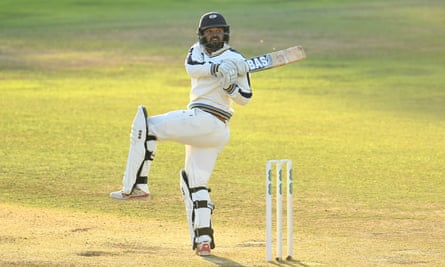 Azeem Rafiq batting for Yorkshire in 2016