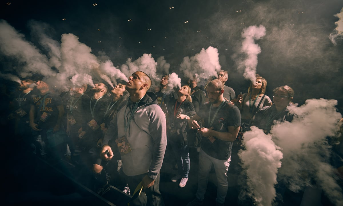Squonkers, drippers and cloud chasers: the rise of vape culture | Vaping | The Guardian Squonkers, drippers and cloud chasers: the rise of vape culture | Vaping | The Guardian