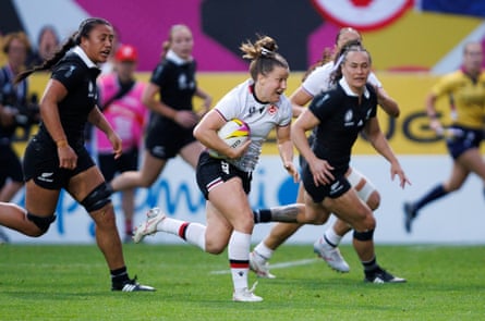Canada’s Justine Pelletier runs with the ball during the Women’s Rugby World Cup 2025 semi-final against New Zealand.