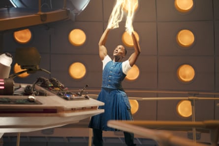 Ncuti Gatwa in the Tardis.